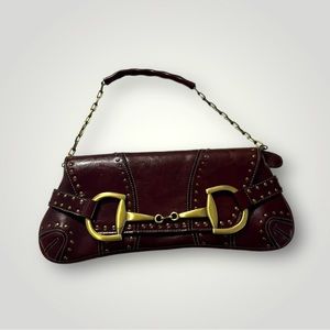 Vintage gucci/ Rina rich red leather clutch, shoulder bag/ purse, hardly use it.
